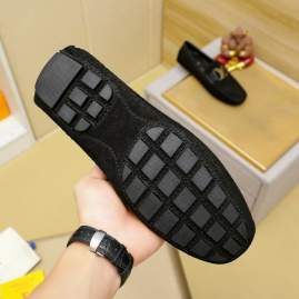 Picture of Louis Vuitton Shoes _SKULVsz38-45mnf081712220